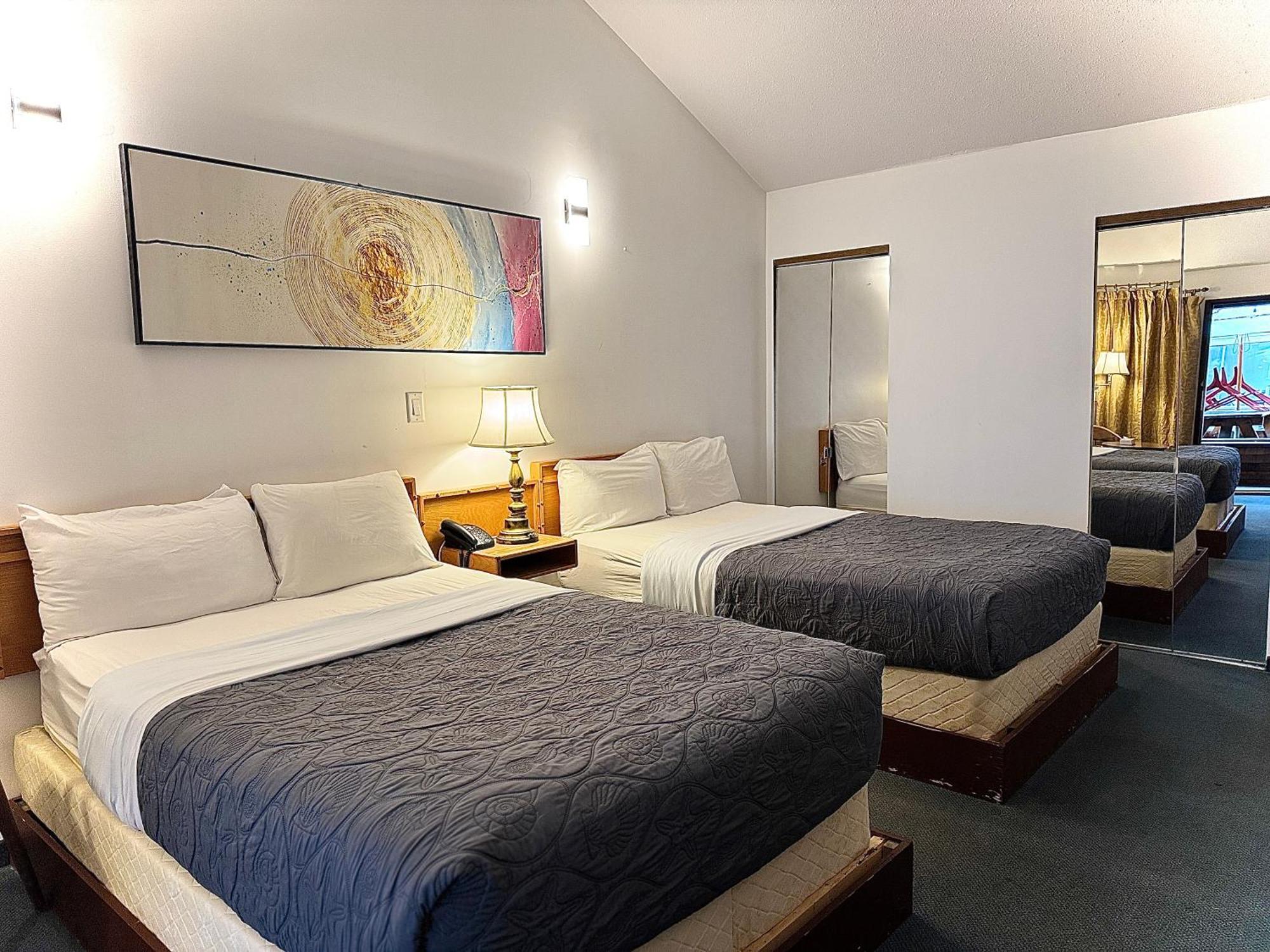 Sunshine Lodge Inn Ґібсонс Екстер'єр фото