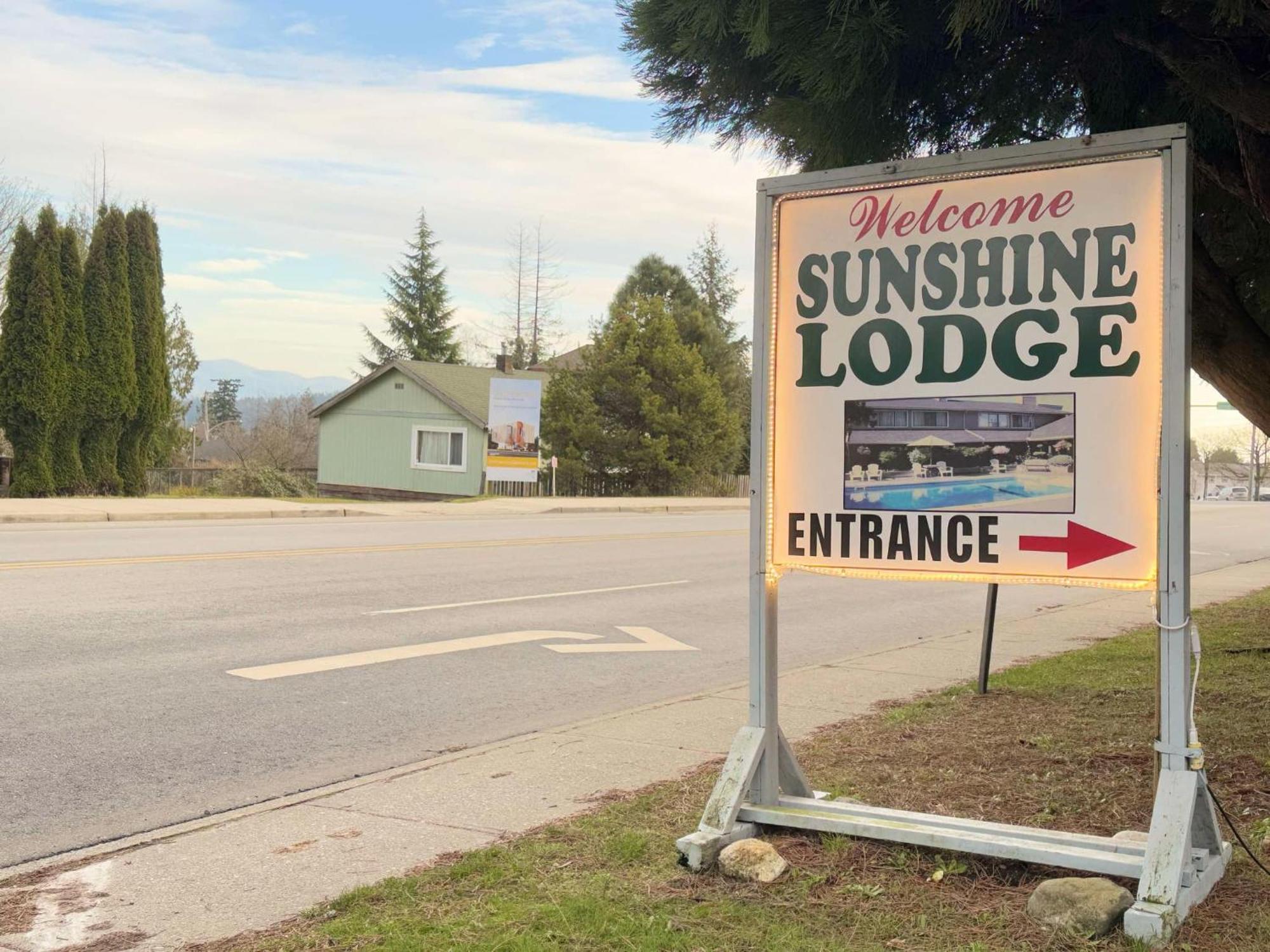 Sunshine Lodge Inn Ґібсонс Екстер'єр фото