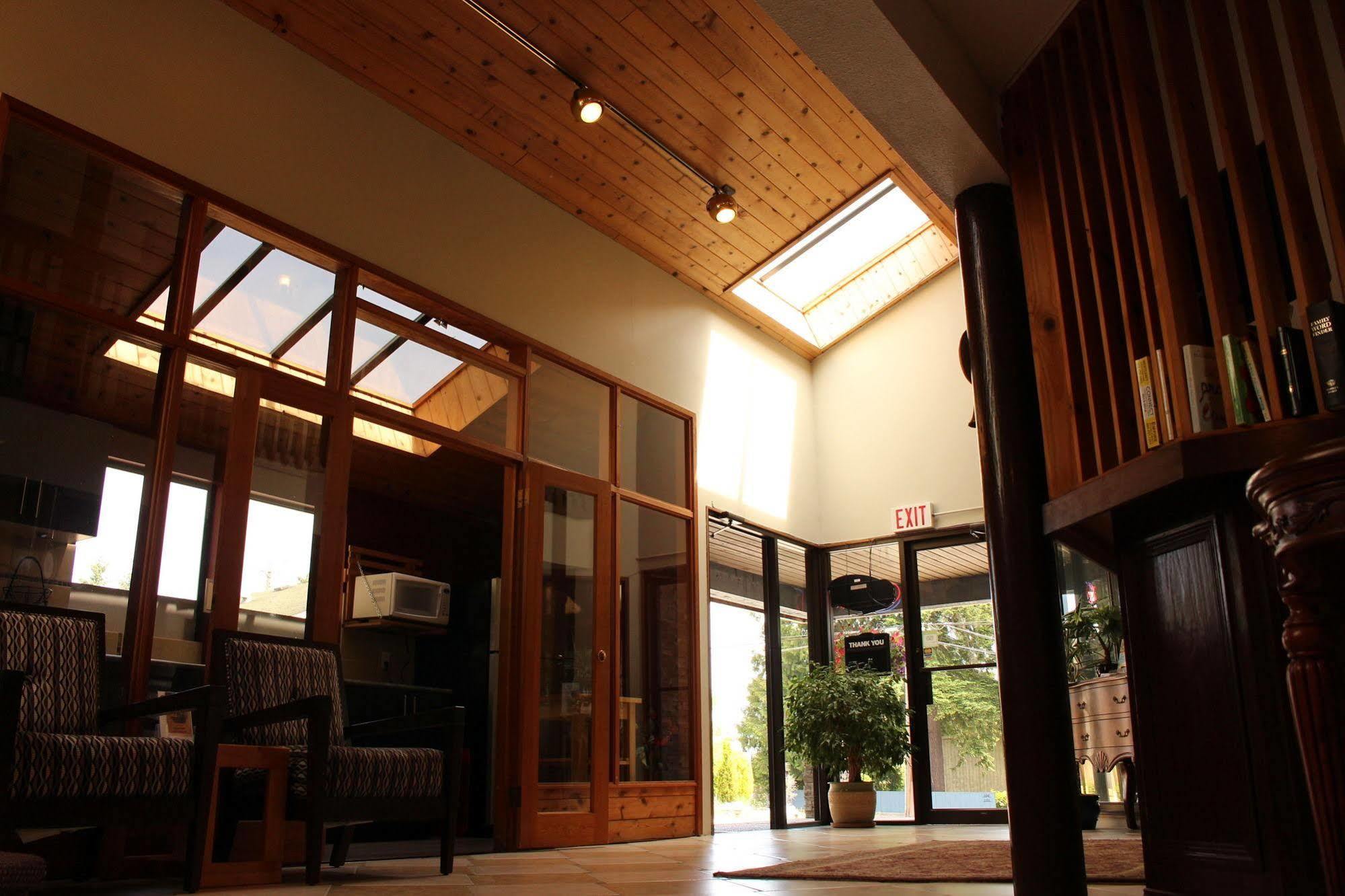 Sunshine Lodge Inn Ґібсонс Екстер'єр фото